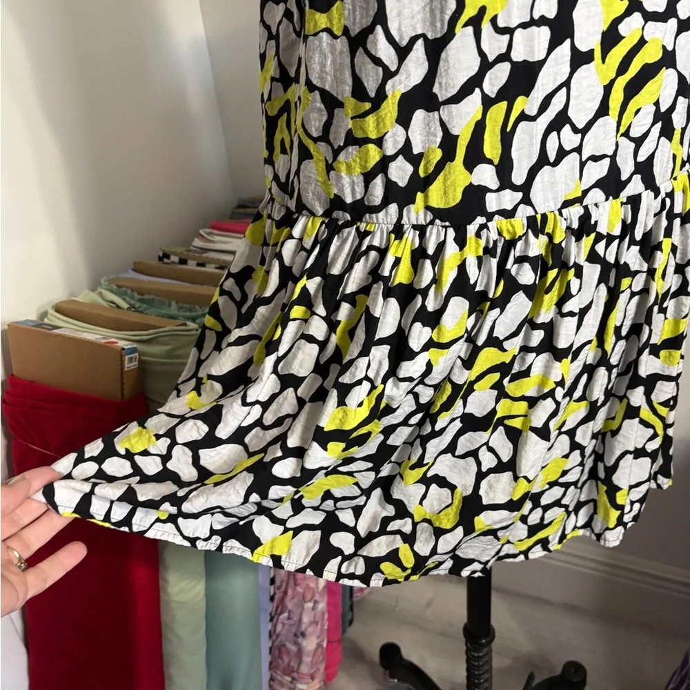 Nine West M Black White & Yellow Abstract Patterned Summer Dress Summer Nursing - Picture 3 of 6